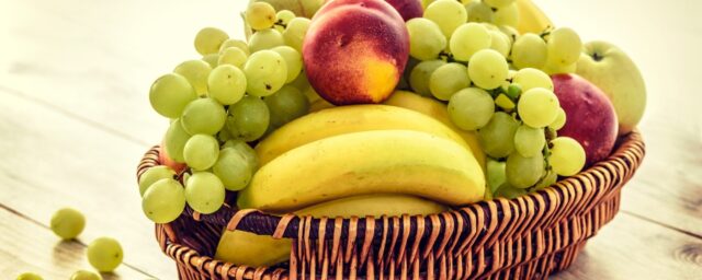 corbeille de fruits bio